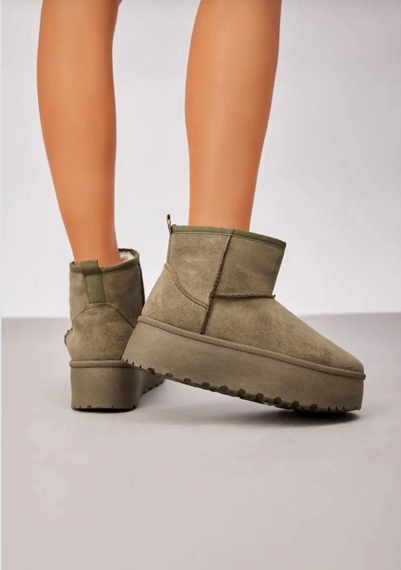 Boots Mom’s