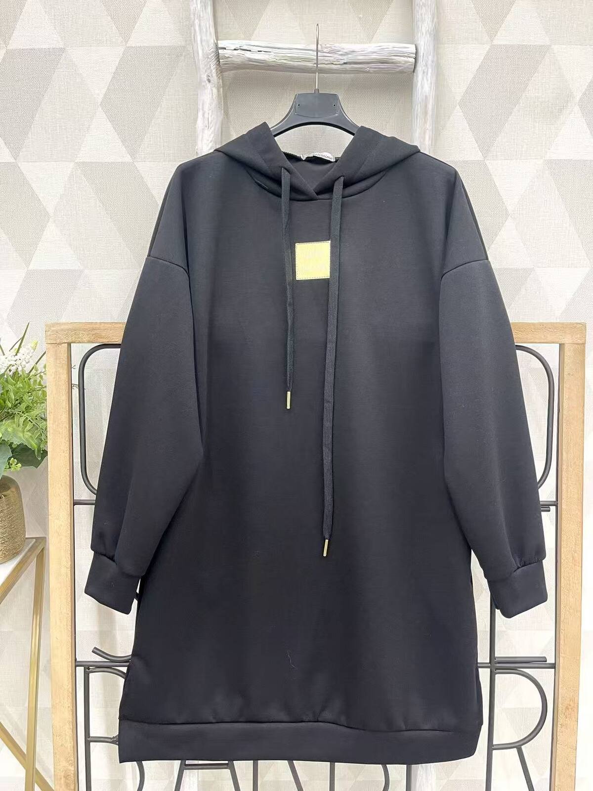 Robe décontractée avec capuche et poches