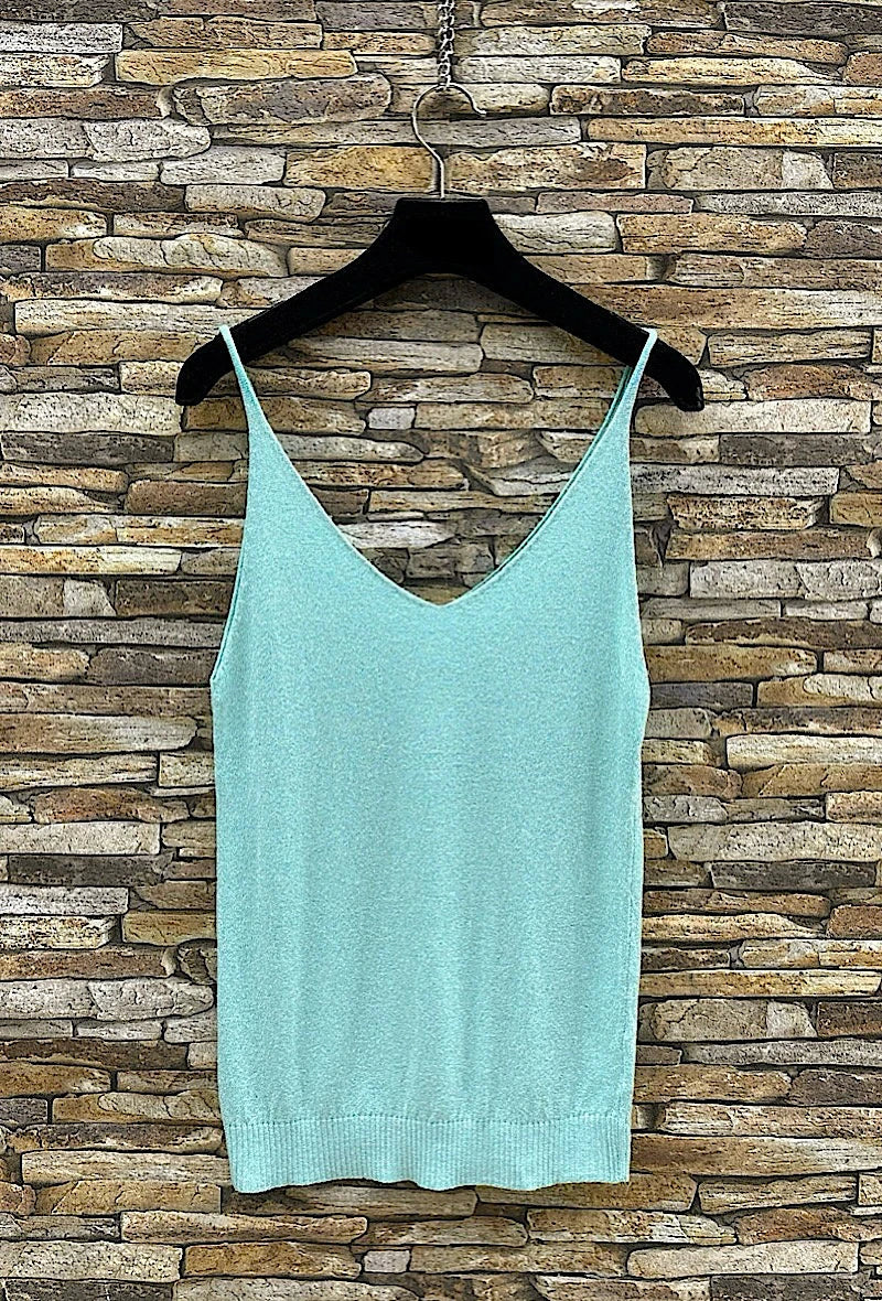 Débardeur DIVINE brillant , doux, chic et tendance
