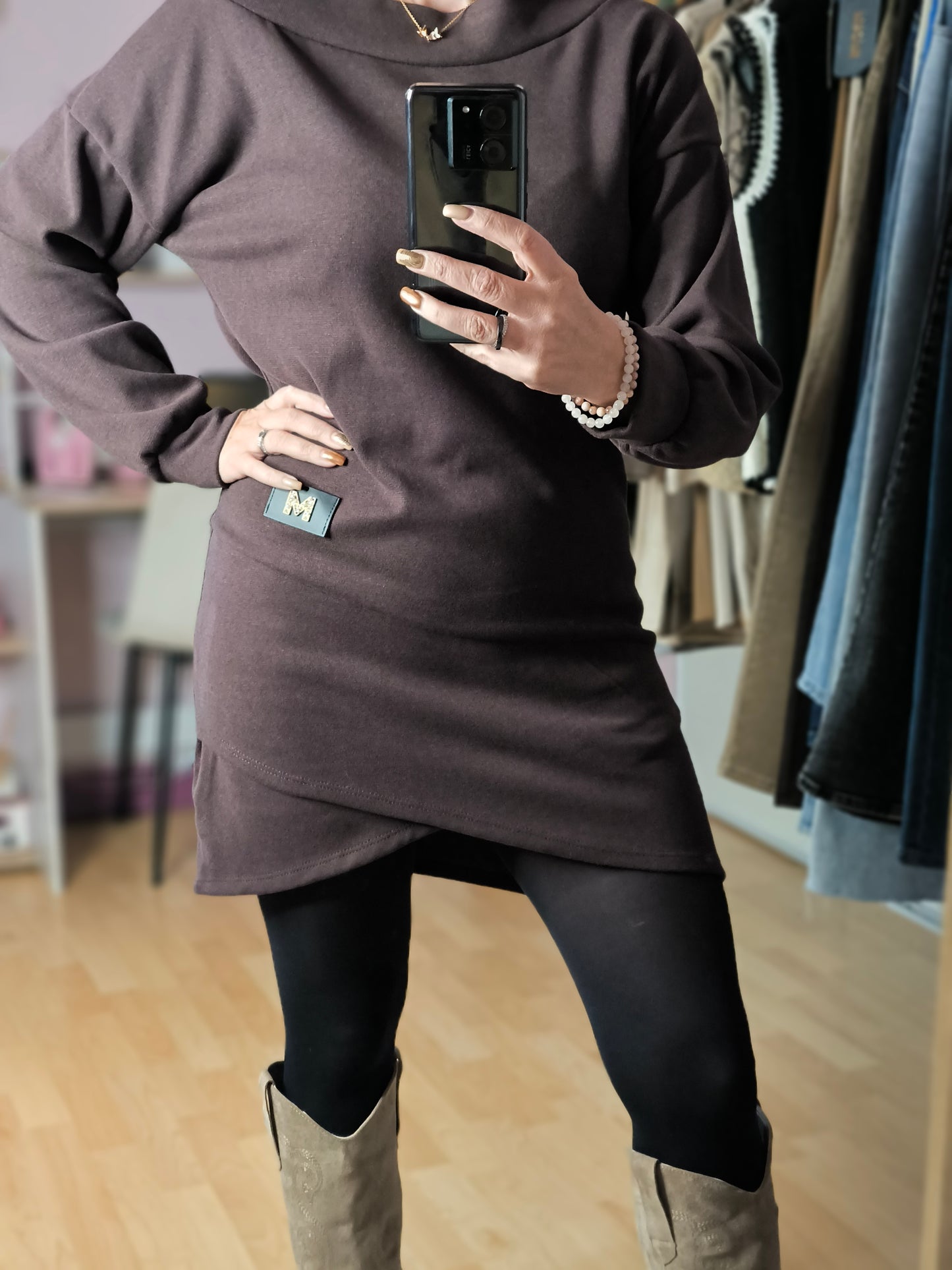 Robe pull courte