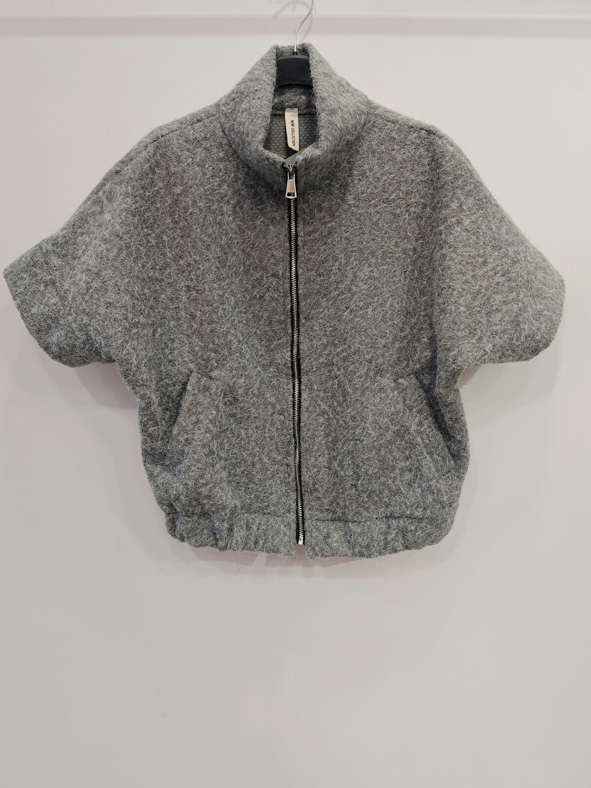 veste manche court à fermeture éclair avec broderie doré pailletté CALIFORNIA